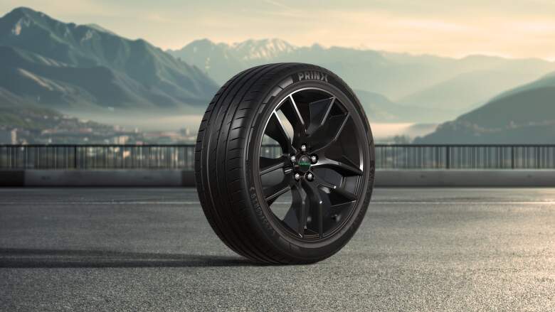 Letná pneumatika Prinx Xnex Sport EV patrí medzi pneumatiky vyvinuté špeciálne pre elektromobily a spolupracuje aj s automobilkou Tesla.