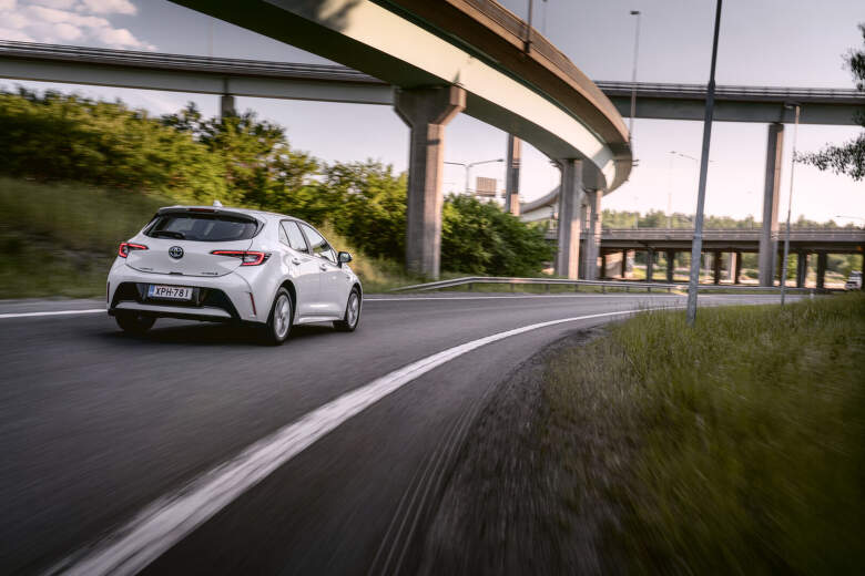 Nyári eco gumiabroncs teszt 195/55 R16 – Auto Motor und Sport 2026